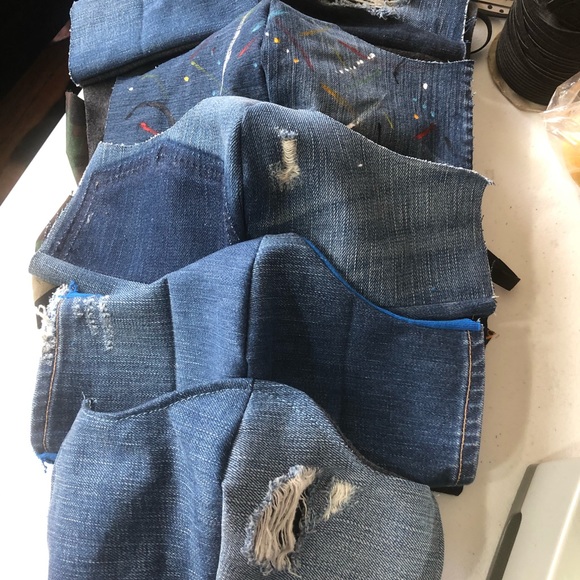 Face Mask - Picture 1 of 2